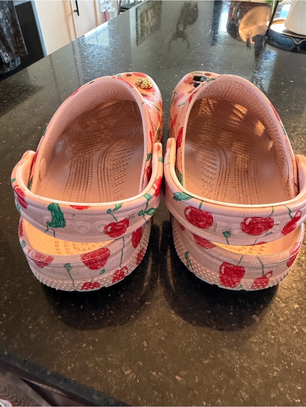 Crocs - Picture 4 of 5